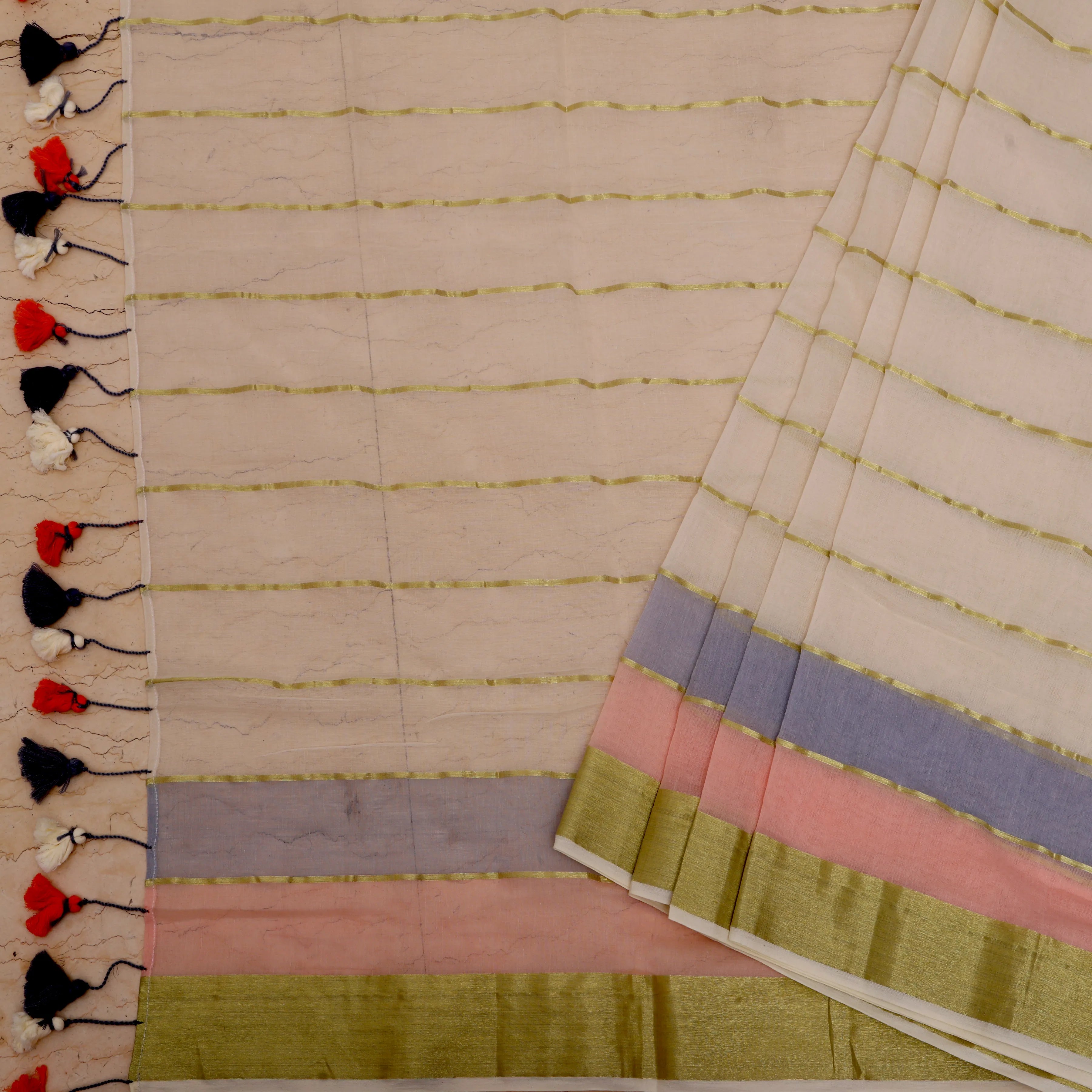 Soft ivory handwoven cotton saree